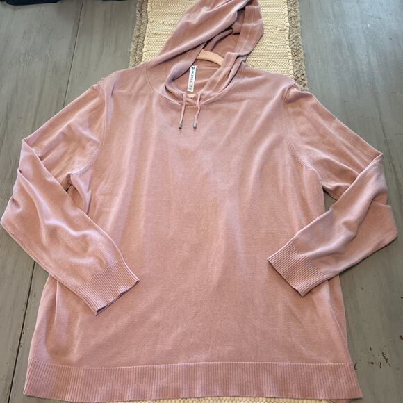NWT Fabletics Soft Pink Josie Hooded Sweater Open Back Sz 1X Athleisure - Picture 1 of 8